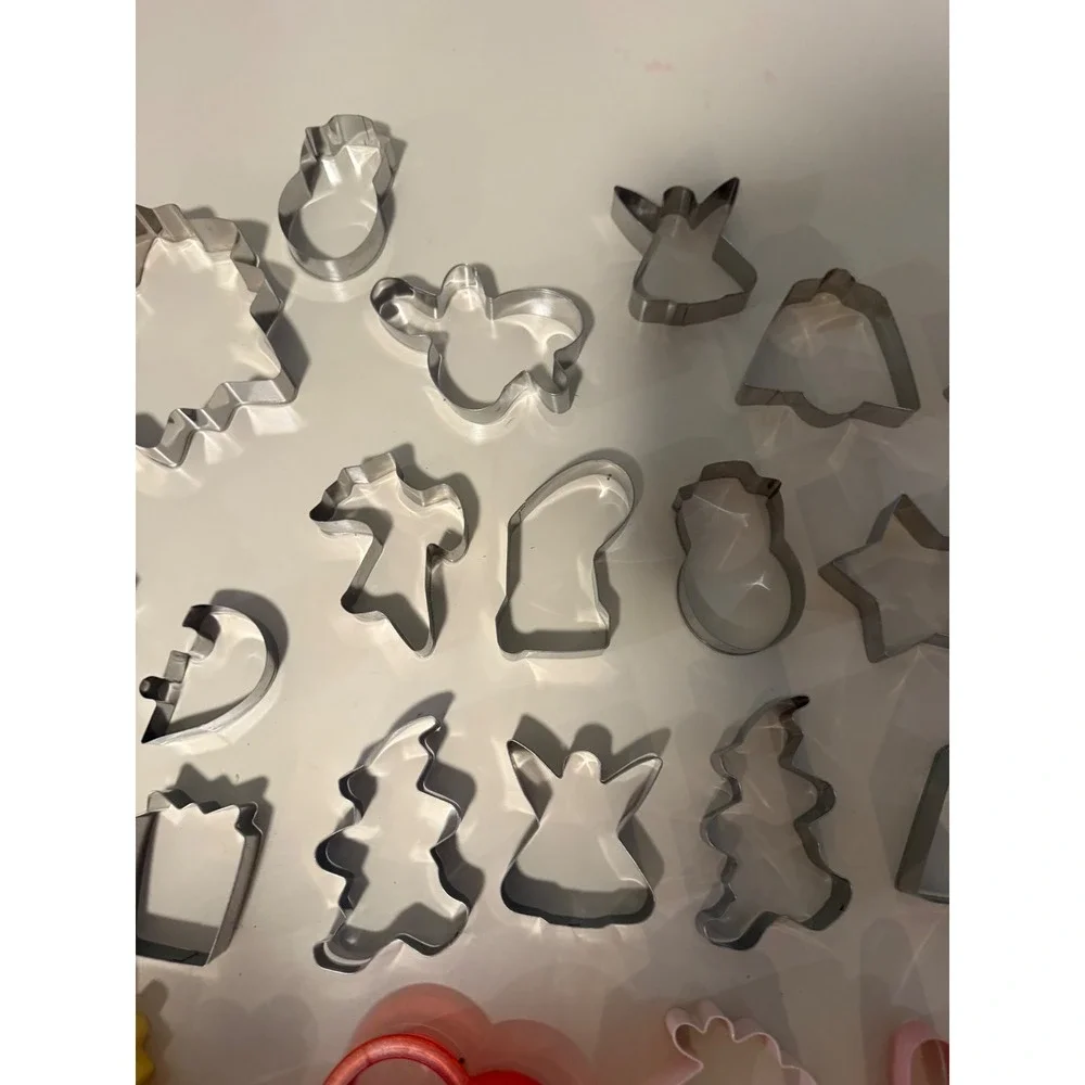Assorted Holiday Cookie Cutter Lot Metal and Plastic Hearts Stars Christmas